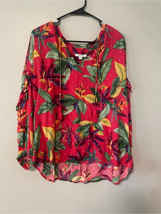 Chico's Tops - Chico's Red Tropical Leaf Print V-Neck Tunic with Tassel Ties 3.5 Size 18